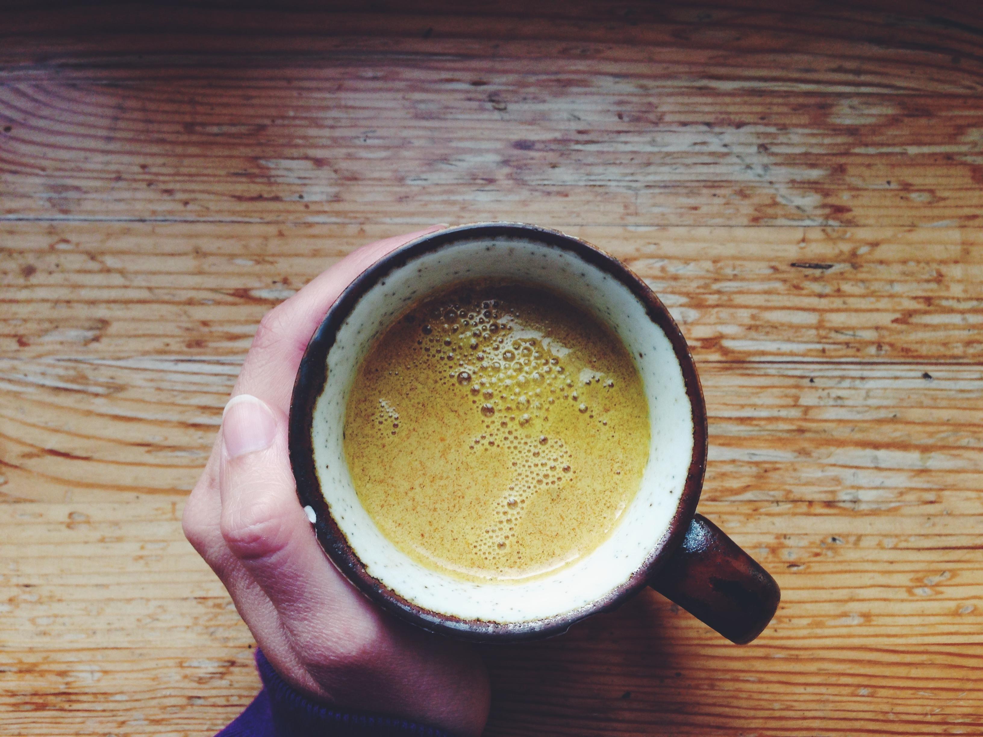 Fructose free recipes: Turmeric milk // Fructosearme Rezepte: Kurkuma-Milch // Fructopia.de