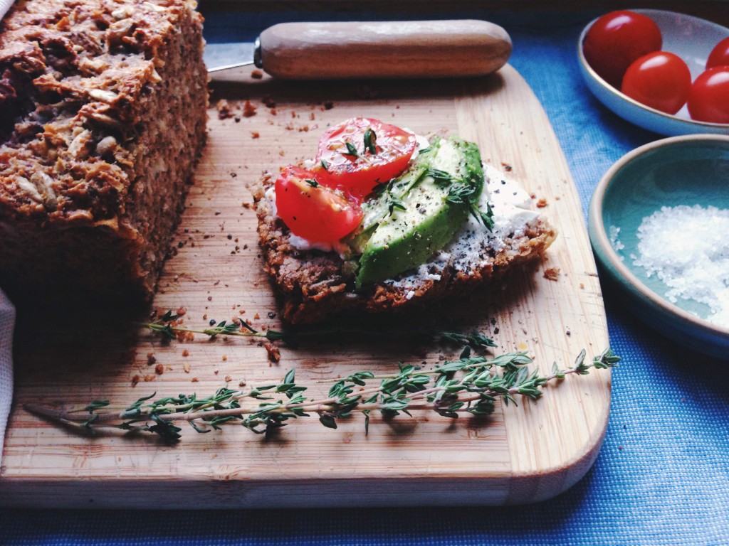 Fructosefree Christmas bread with parsnips // Pastinaken-Weihnachtsbrot ohne Fructose und ohne Weizen // Fructopia.de