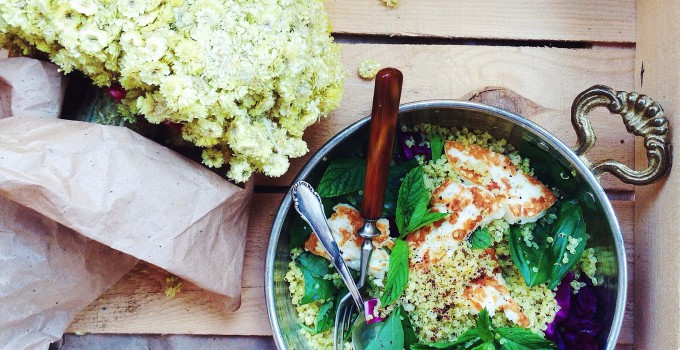 Toasted Quinoa Salad With Grilled Halloumi And Herbs (Vegetarian, Gluten-Free, Fructose Free)